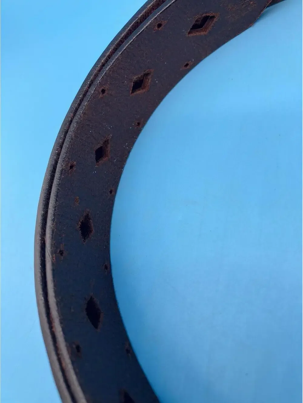 Dockers Belt Mens Large Brown Leather Diamond Cutout Adjustable Buckle Pattern